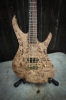 www.aviator-guitars.com    Burl Poplar Top