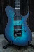 www.aviator-guitars.com    Burl Poplar Top