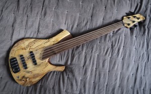 Spalted maple top    Walnut fingerboard / laminate neck       Tomasz Baran